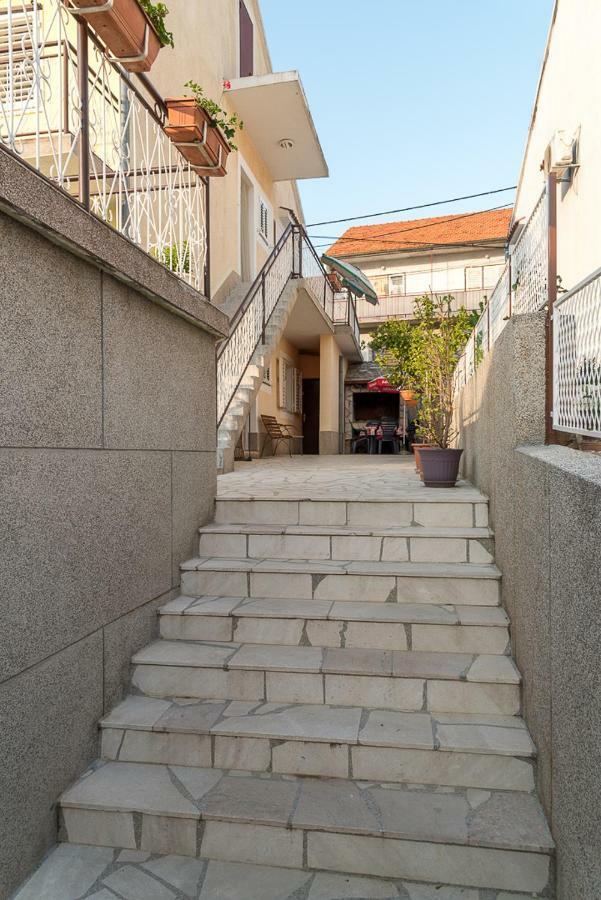 Apartment Danijela II Šibenik Esterno foto