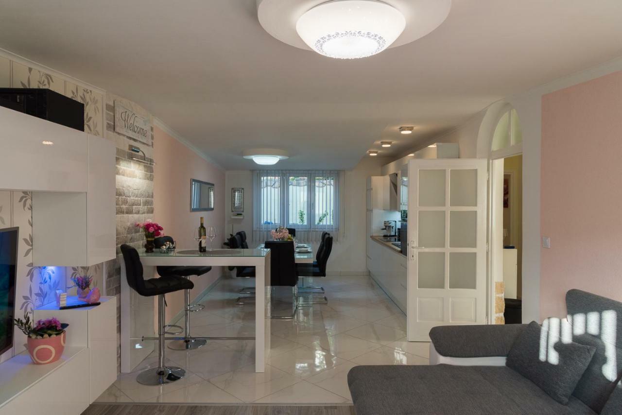 Apartment Danijela II Šibenik Esterno foto