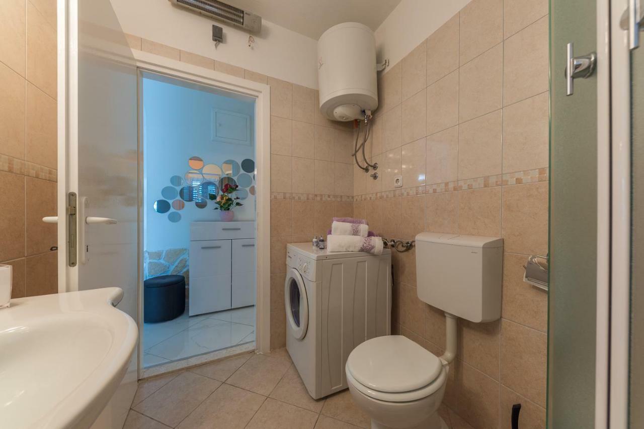 Apartment Danijela II Šibenik Esterno foto