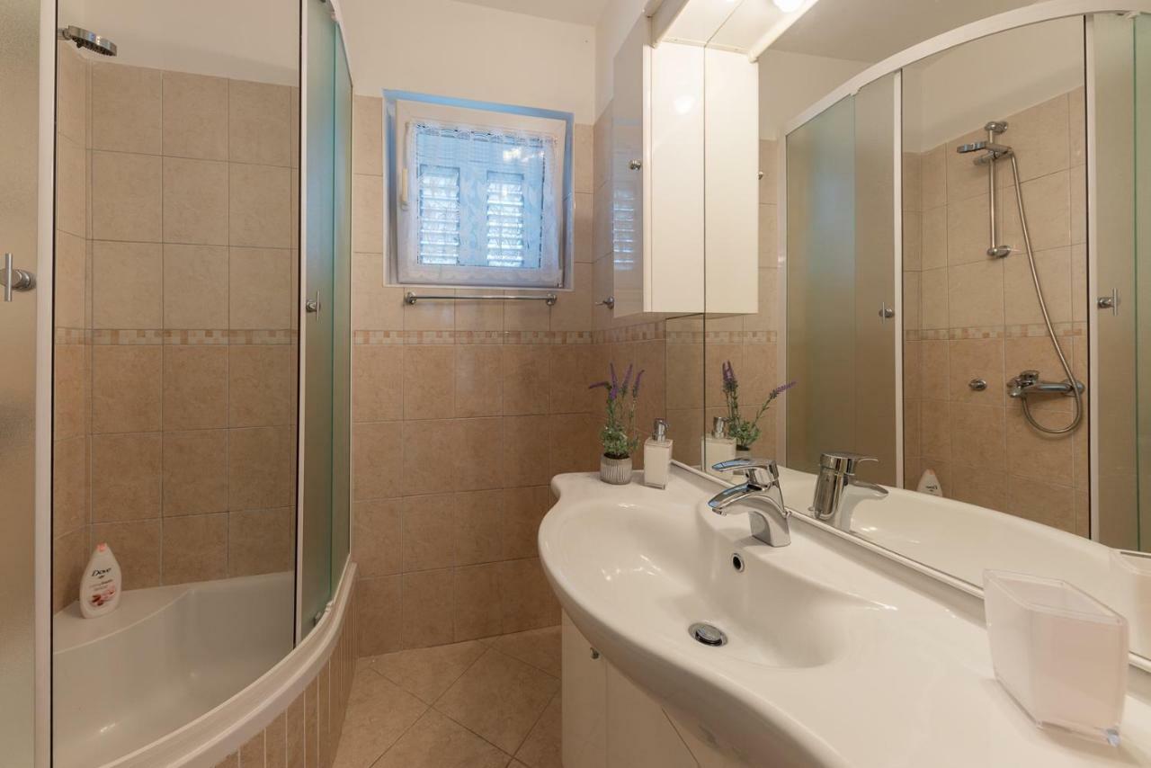 Apartment Danijela II Šibenik Esterno foto