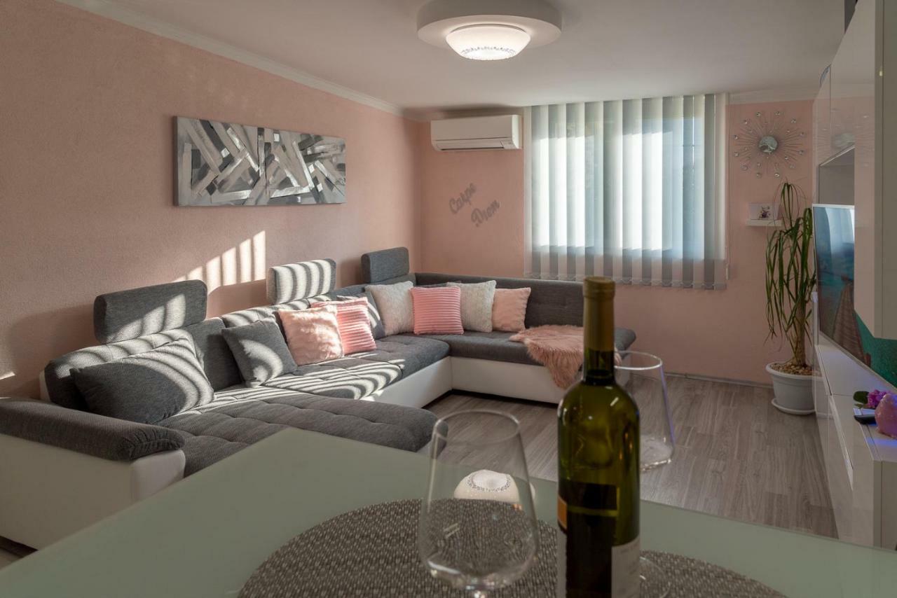 Apartment Danijela II Šibenik Esterno foto